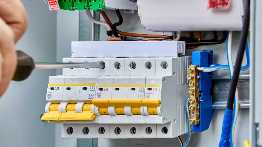 Ứng dụng của Aptomat