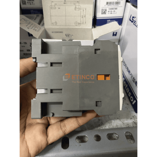 Contactor (Khởi động từ) LS MC-12b 220V 3.5kW 1NO1NC