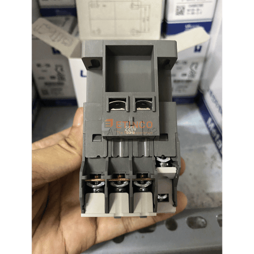 Contactor (Khởi động từ) LS MC-12b 220V 3.5kW 1NO1NC