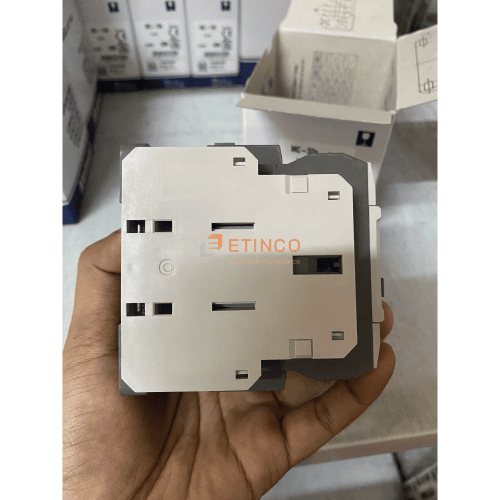 Contactor (Khởi động từ) LS MC-32a 220V 7.5kW 2NO2NC