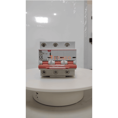 MCB LS BKH 3P 100A 10kA