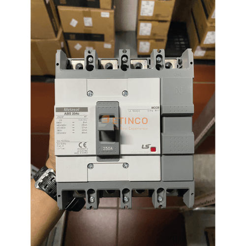 MCCB LS ABS204c 4P 250A 42kA