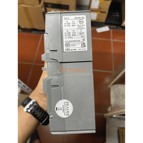 MCCB LS ABS104c 4P 40A 42kA