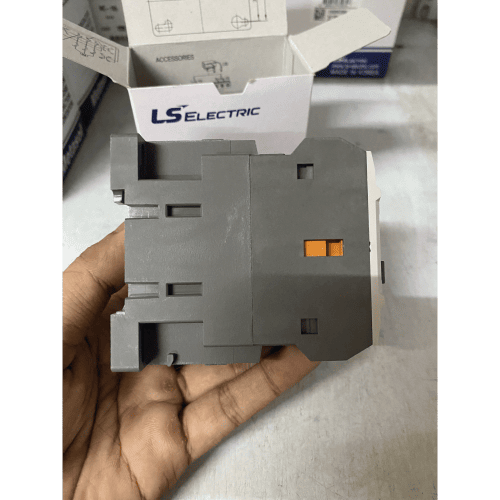 Contactor (Khởi động từ) LS MC-18b 220V 4.5kW 1NO1NC