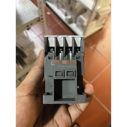 Contactor (Khởi động từ) LS MC-6a 220V 2.2kW 1NO/NC