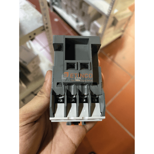 Contactor (Khởi động từ) LS MC-6a 220V 2.2kW 1NO/NC