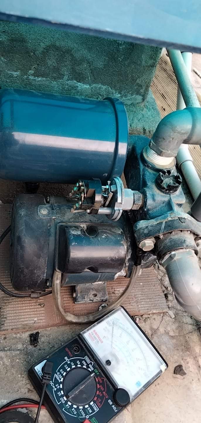 may-bom-nuoc-bi-nhay-aptomat