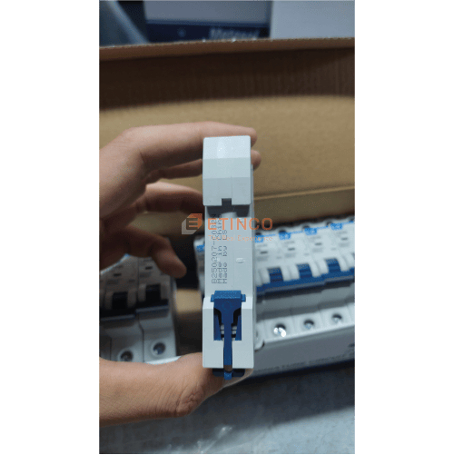 MCB LS LA63N 1P 32A 10kA