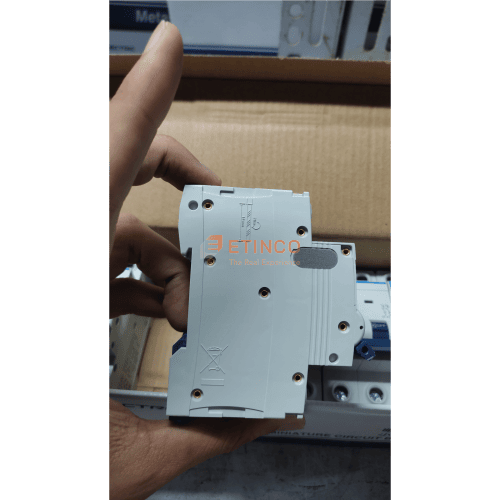 MCB LS LA63N 2P 20A 10kA