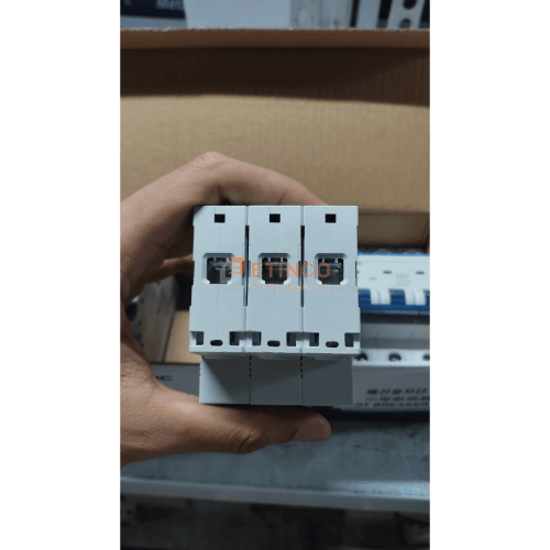 MCB LS LA63N 3P 10A 10kA