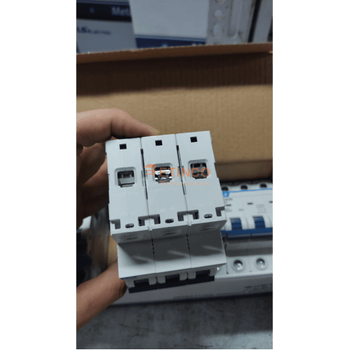 MCB LS LA63N 3P 25A 10kA