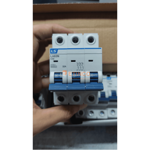 MCB LS LA63N 3P 32A 10kA