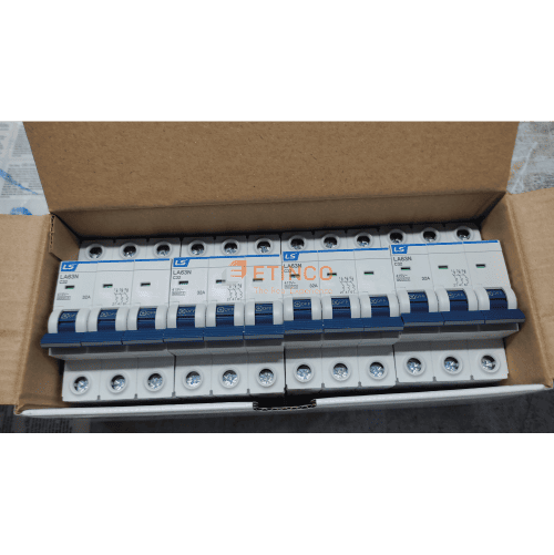 MCB LS LA63N 3P 32A 10kA