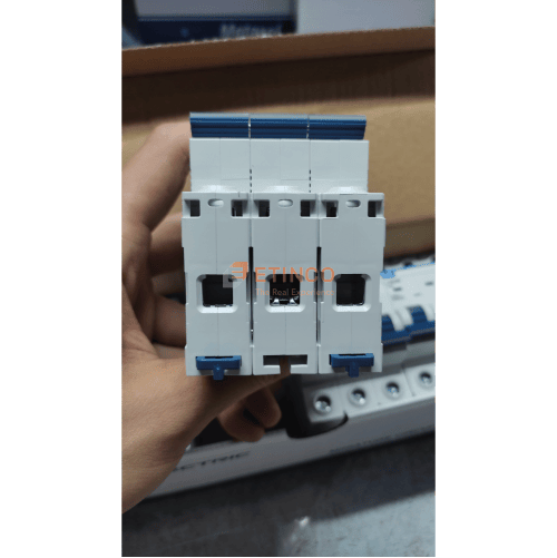 MCB LS LA63N 3P 32A 10kA