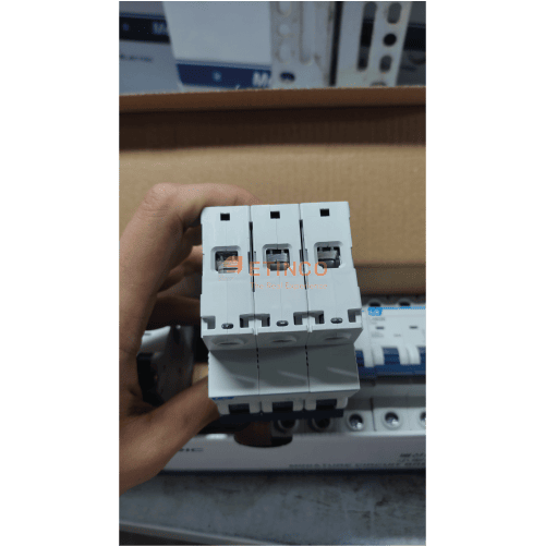 MCB LS LA63N 3P 50A 10kA