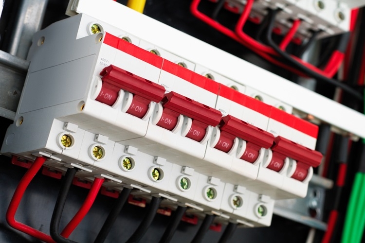 cau dao dien tu ngat