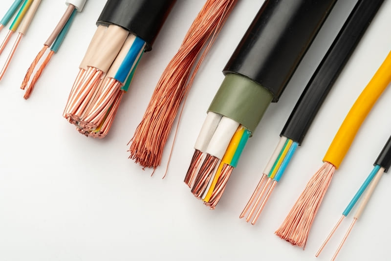 so-sanh-day-dan-dien-va-day-cap-dien-3