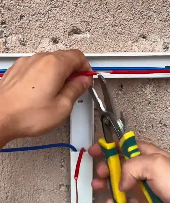 cach noi day dien chu T dung nep