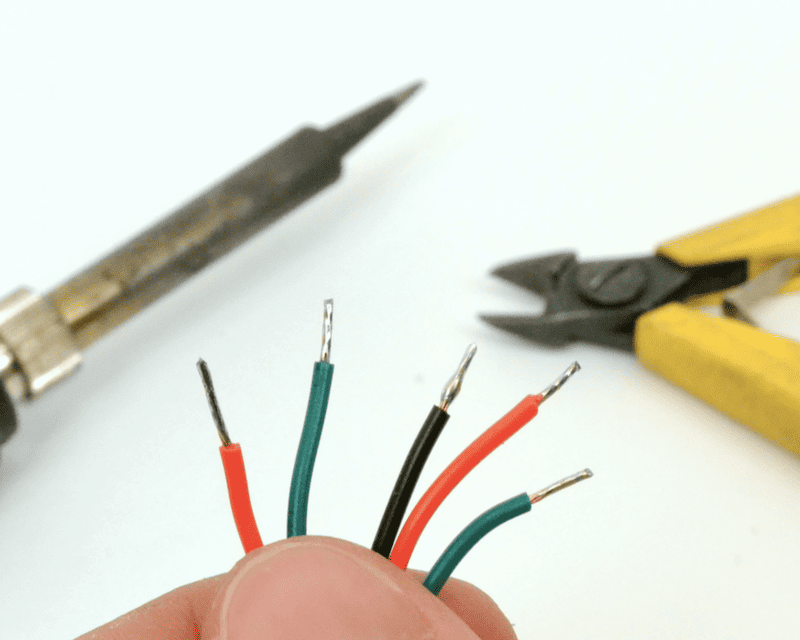 cach-tuot-day-bang-kim-cat