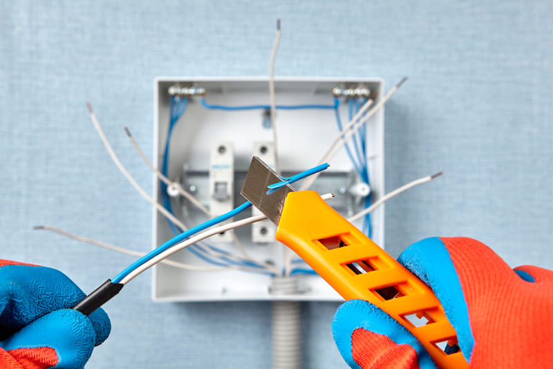 cach tuot day dien bang dao